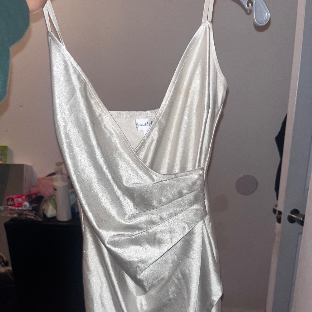 Junior prom dress